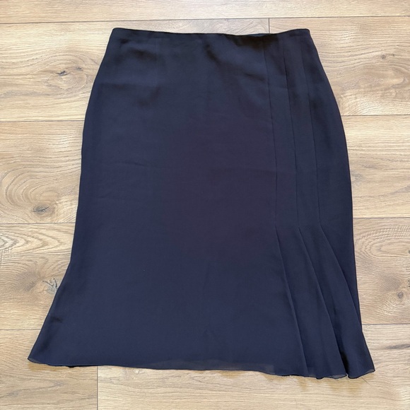 Akris Dresses & Skirts - Akris Black Silk Skirt Size 10 Bergdorf Goodman‎ Layered Midi Skirt